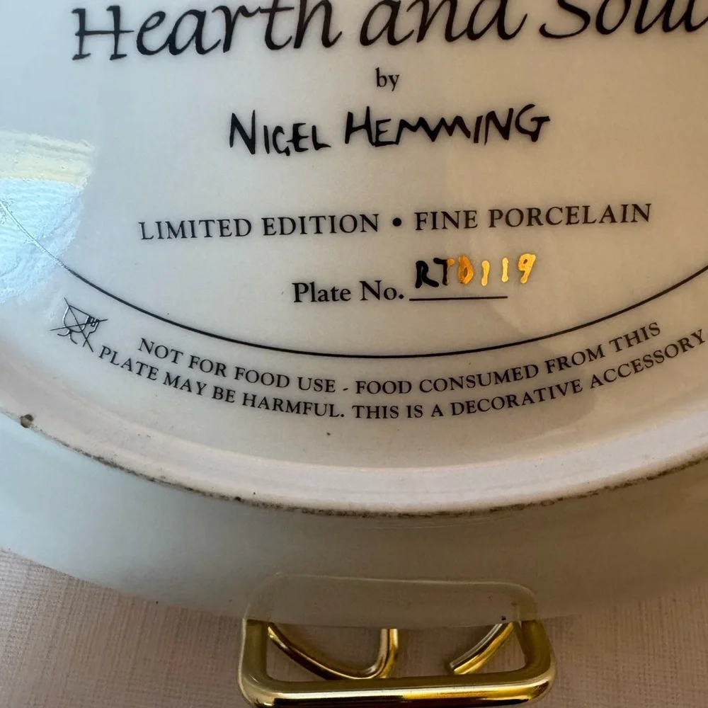The Franklin Mint Plate “Hearth And Soul” by Nigel Hemming Limited Edition EUC